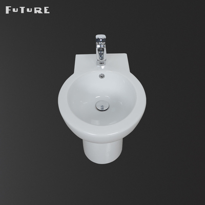 Free Standing Ceramic Bidet Ideal Standard Bidet 520mm Deep Wear Resistant